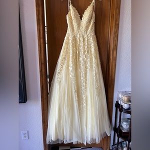 Sherri Hill Prom Dress